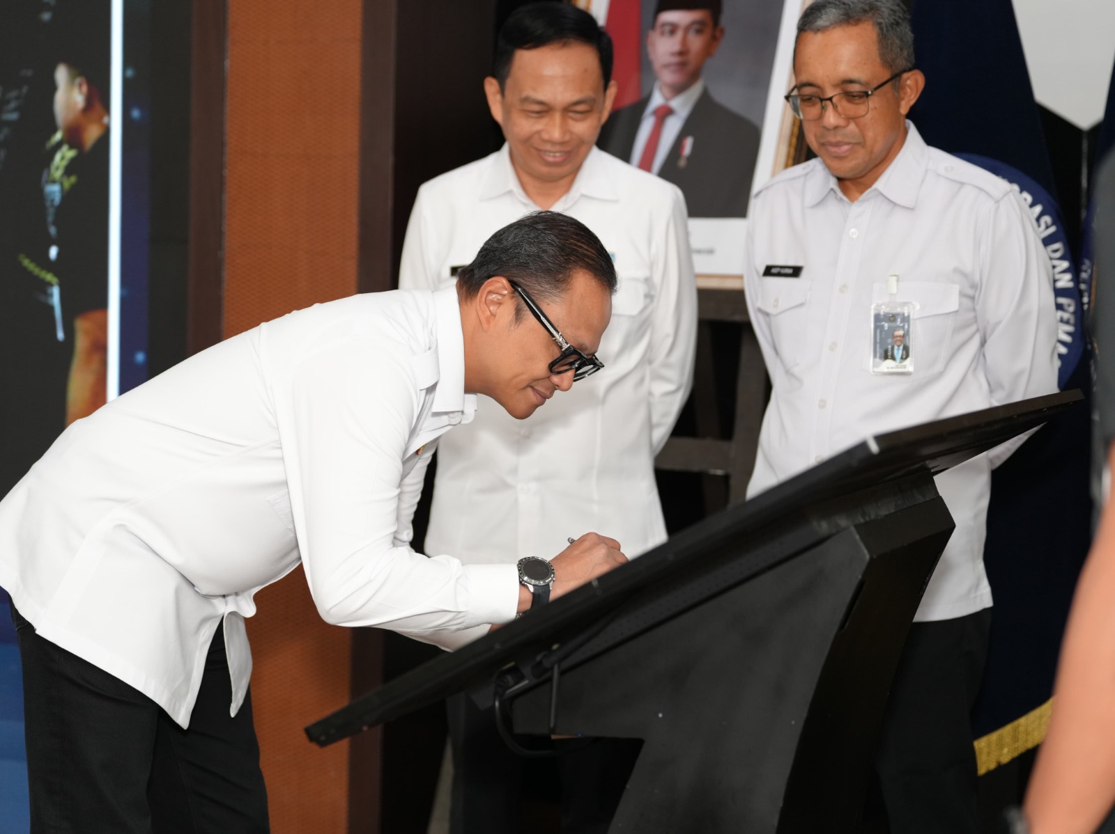Gambar Berita